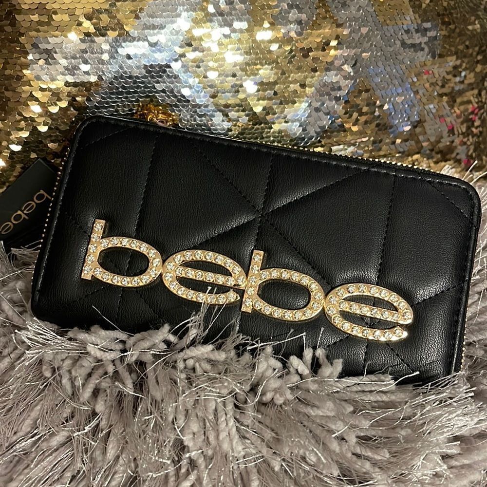 Nwt bebe zaza wristlet black quilted leather & rhinestone bling trifold wallet